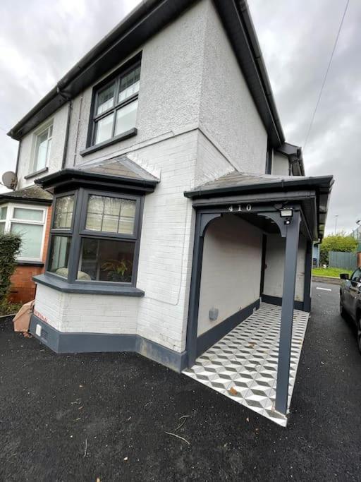 Holiday home Cheerful 2 Bed House On Causeway Coastal Route With Parking *