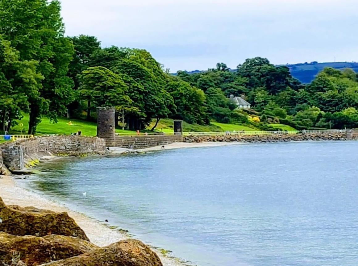 Holiday home Cheerful 2 Bed House On Causeway Coastal Route With Parking Whiteabbey