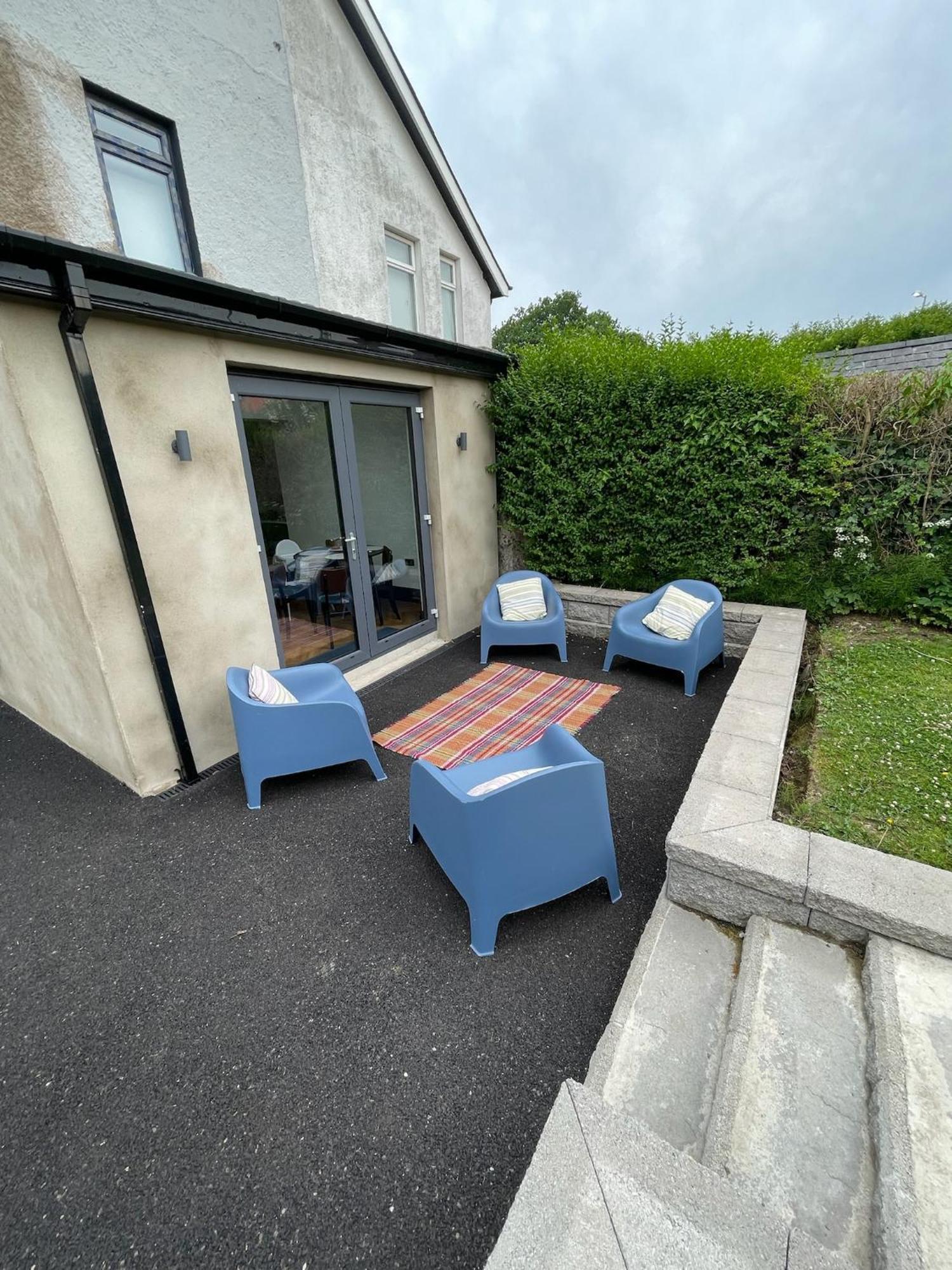 Cheerful 2 Bed House On Causeway Coastal Route With Parking Whiteabbey